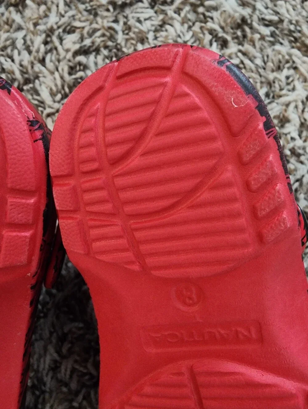 Nautica Kids Red and Black Tie-Dye Clog Sandals 8